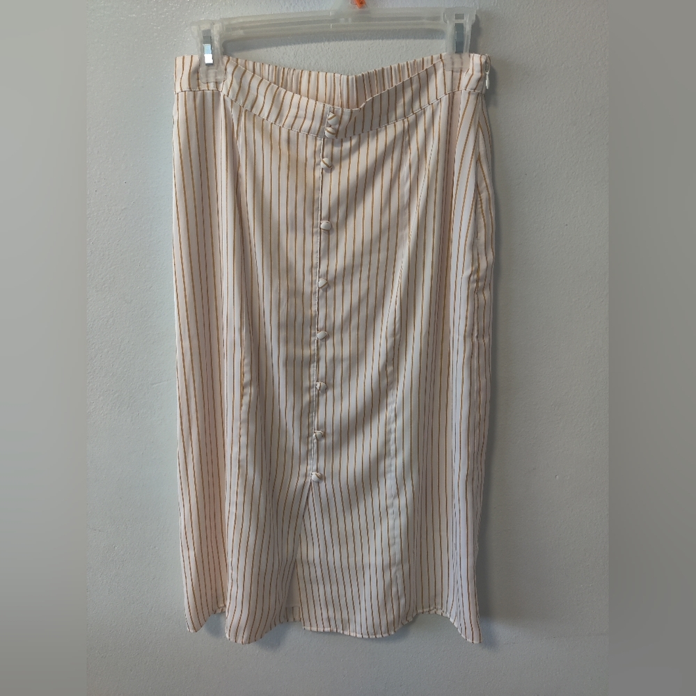 LC Lauren Conrad ivory tan striped midi skirt front slit size small euc